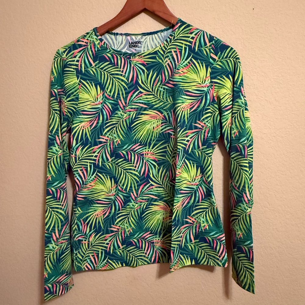 Woman’s Lands’ End UPF 50 Long Sleeve Rash Guard. Baltic Teal. Size small